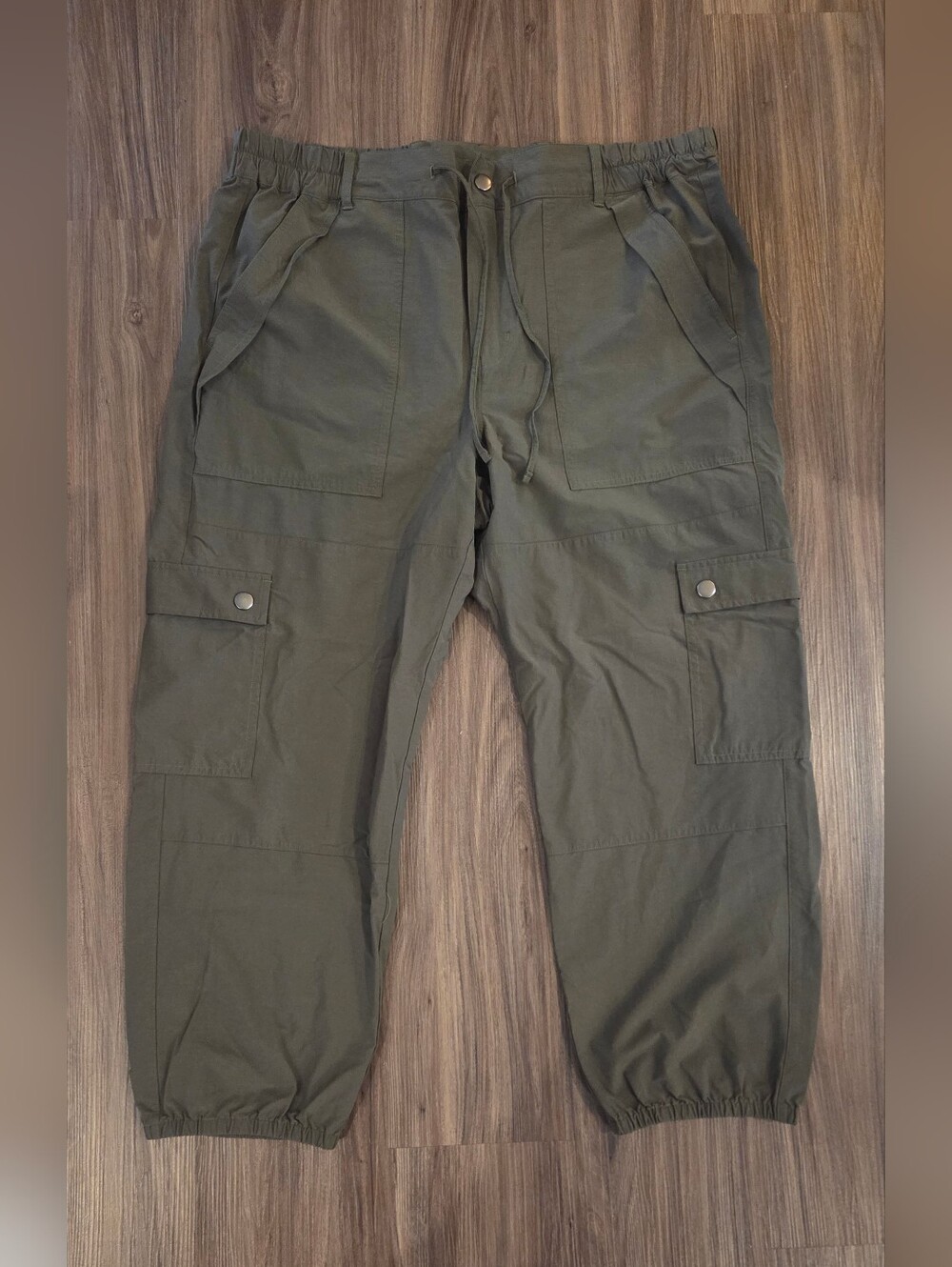 Cabi Green Cargo Pants
